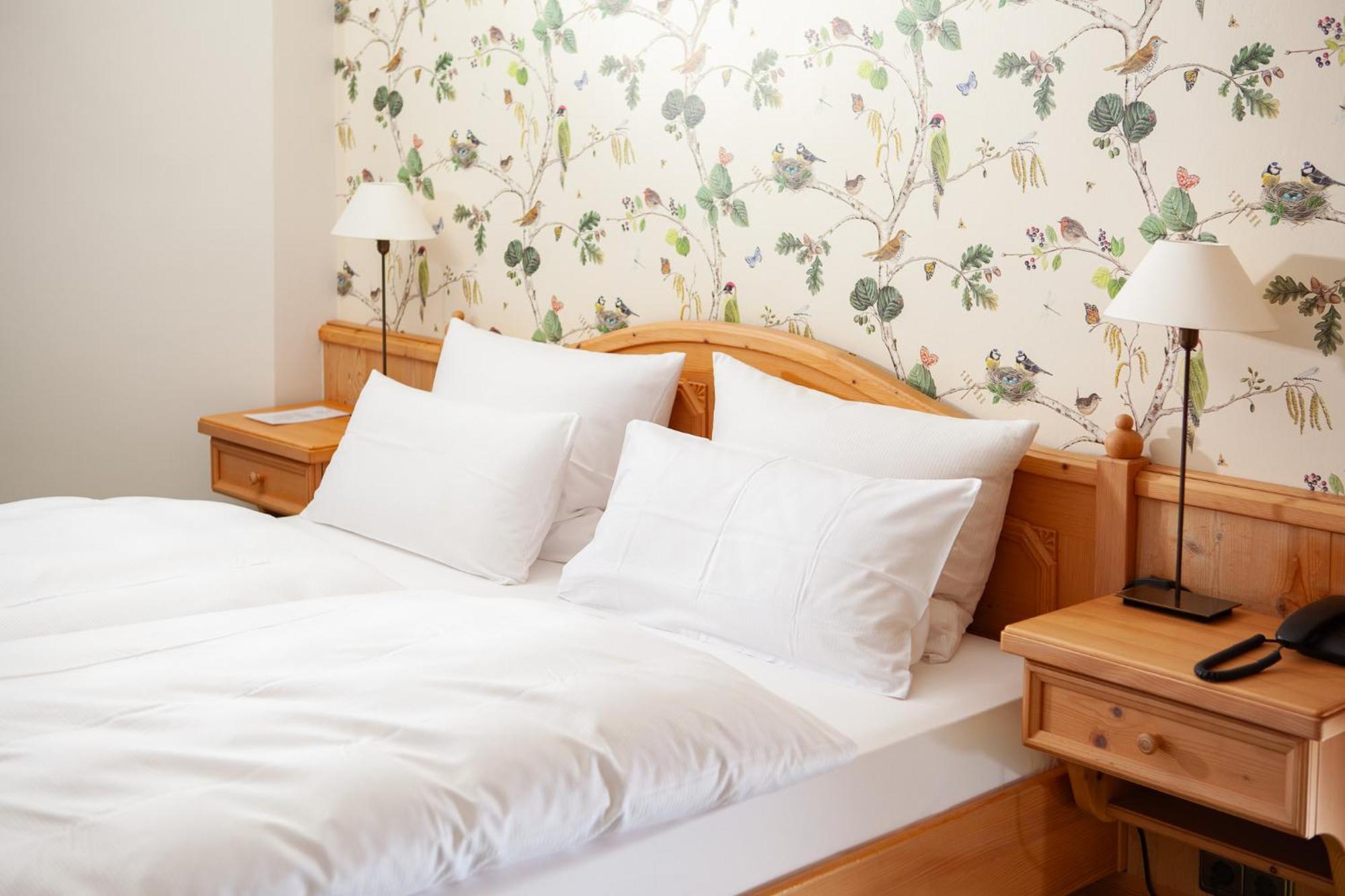 Hotel Elfbuchen Кассель Экстерьер фото