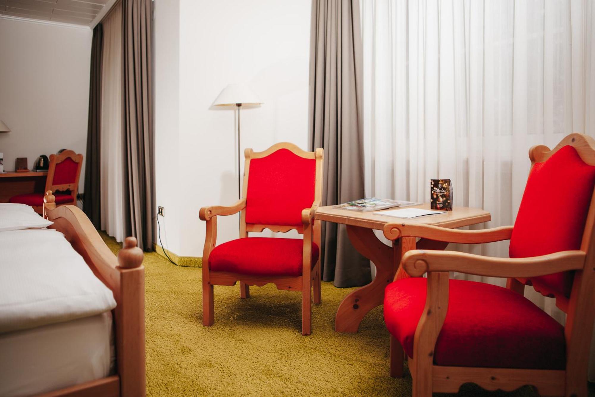 Hotel Elfbuchen Кассель Экстерьер фото